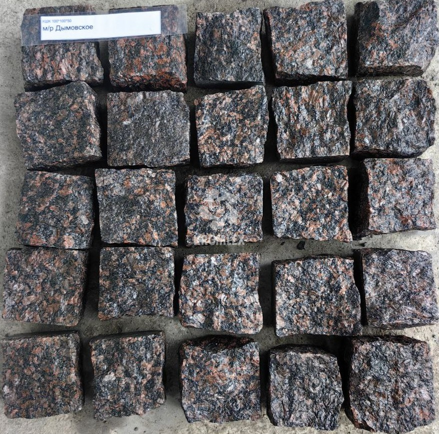 Гранитная брусчатка колотая Дымовское КШК (камень штучный колотый)
