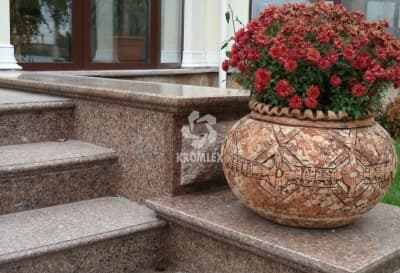 Какие бывают изделия из камня