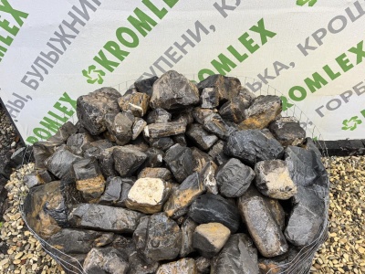 Известняк черный галтованный