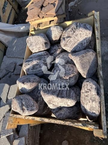 Лемезит валун галтованный